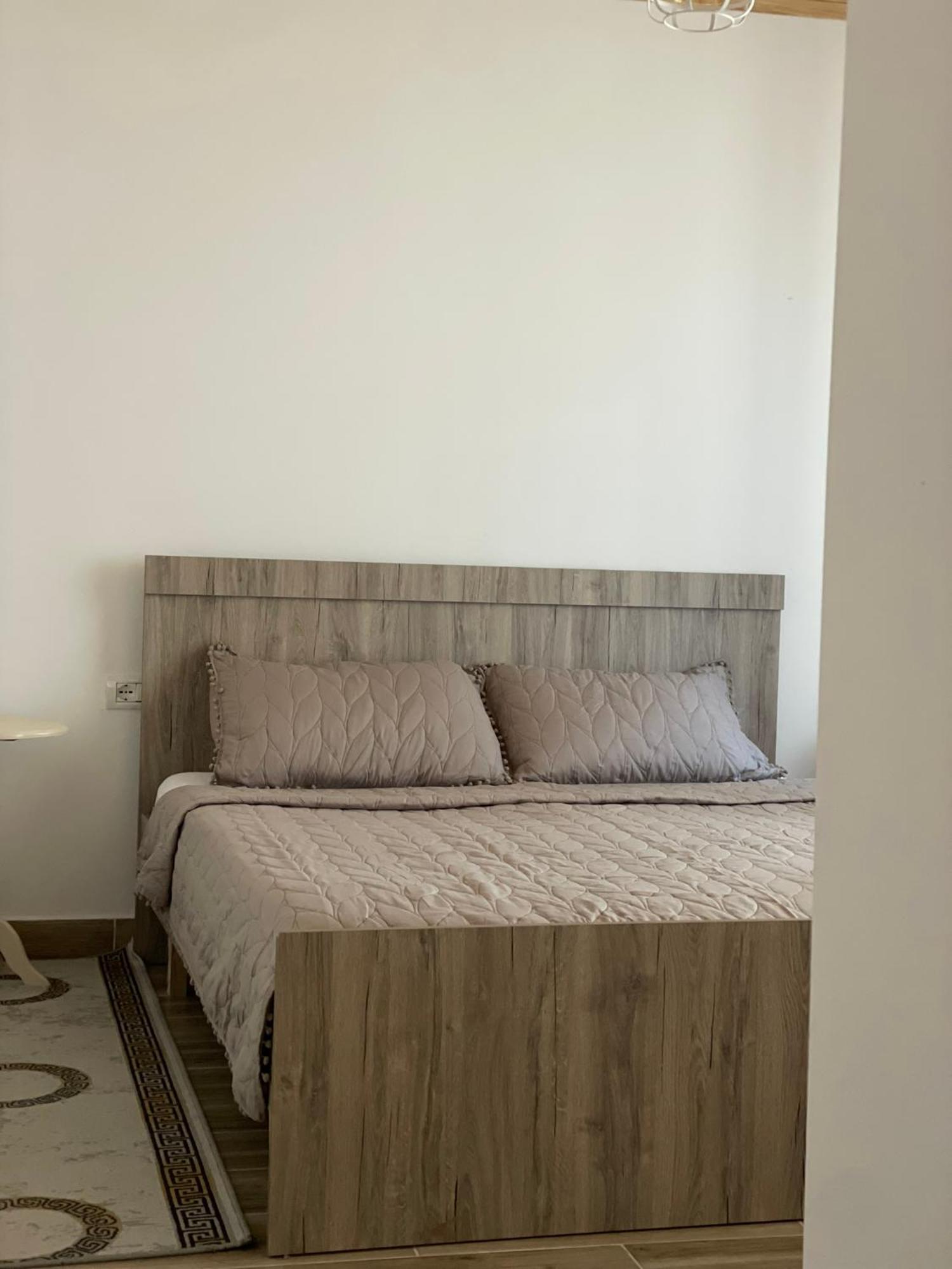 Guesthouse Kroi City Center Berat Luaran gambar